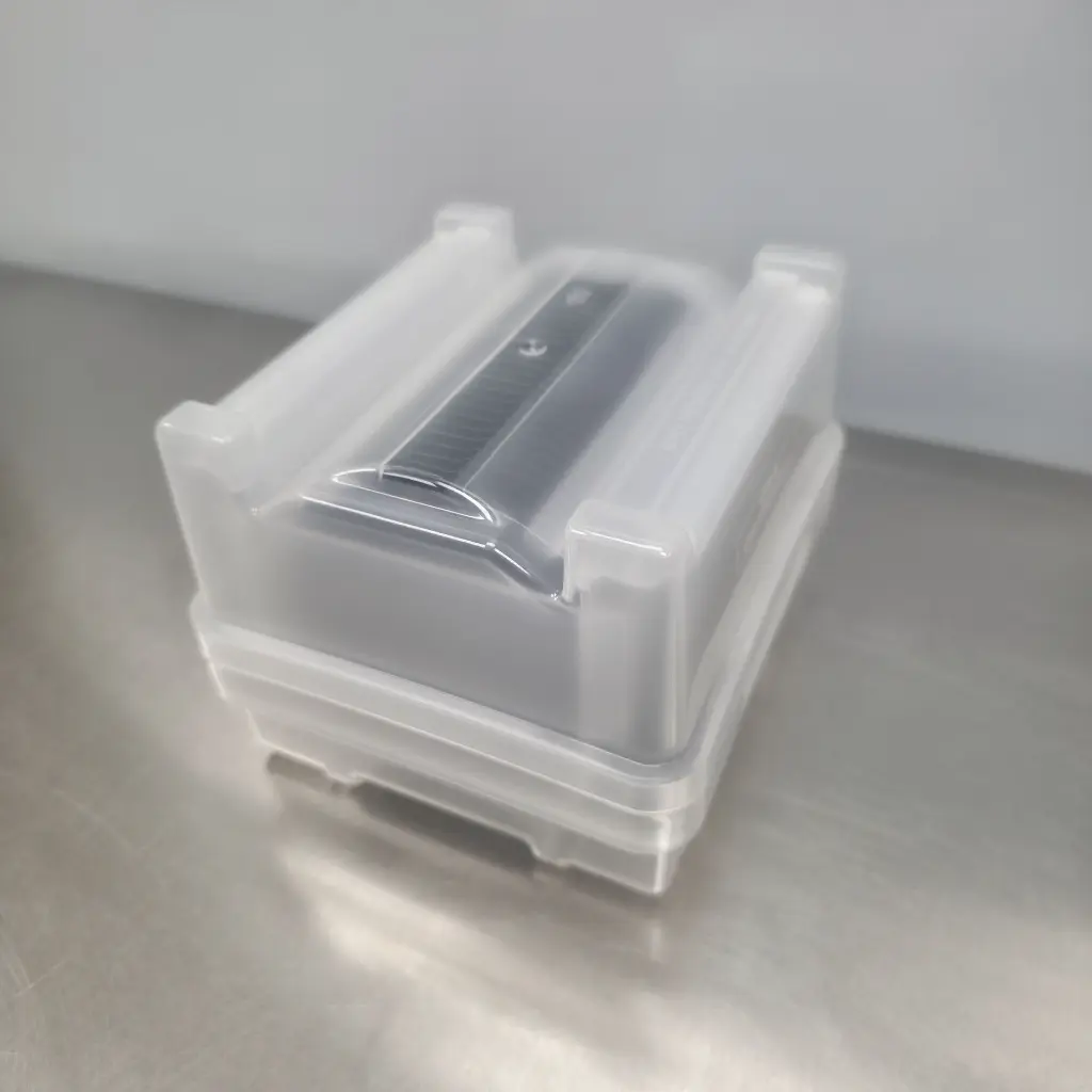 100mm_front_closed[5].webp